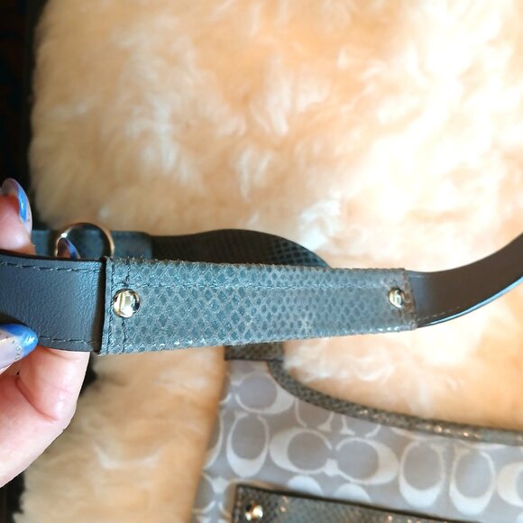 COACH Signature Crossbody Bag - Picture 6 of 10